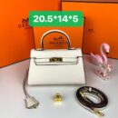 Hermès Handbag – Compact Elegance & Functional Design - 8