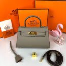 Hermès Handbag – Compact Elegance & Functional Design - 6