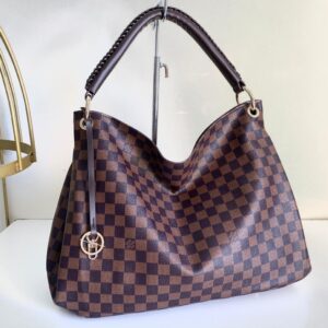 Louis Vuitton Shoulder Bag