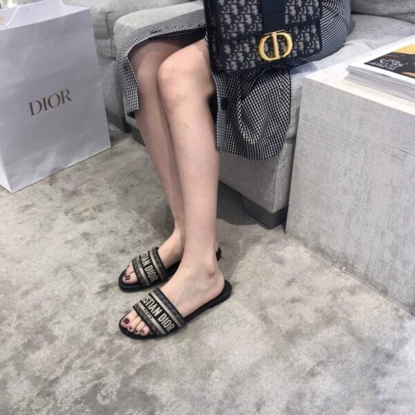 Dior Flat Slippers